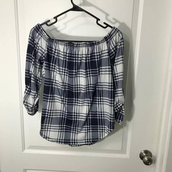 Polly & Esther Navy & White Plaid Off-Shoulder Top Size Med - Picture 3 of 6
